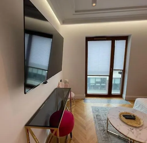 Pawia Charming Warsaw