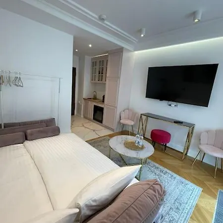 Apartament Pawia Charming